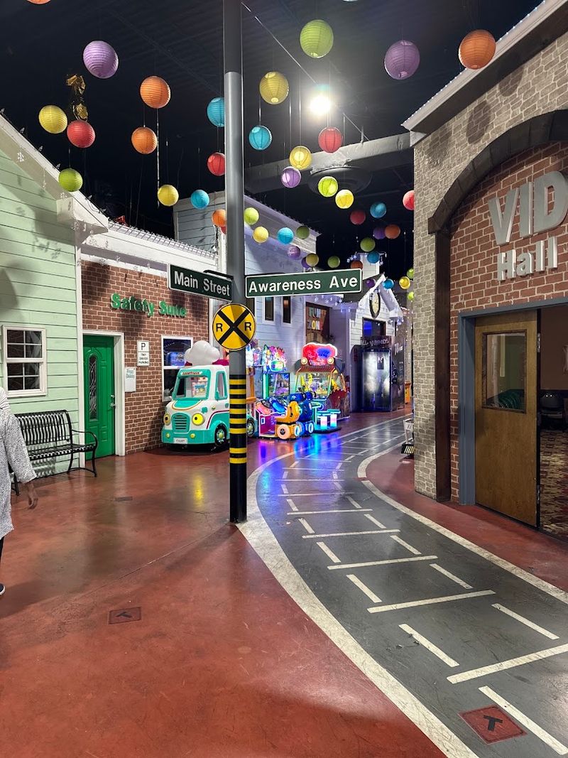 This Tiny Driving Course In Georgia Is Pure Fun For Kids - Decor Hint A Miniature City That Feels Surprisingly Real