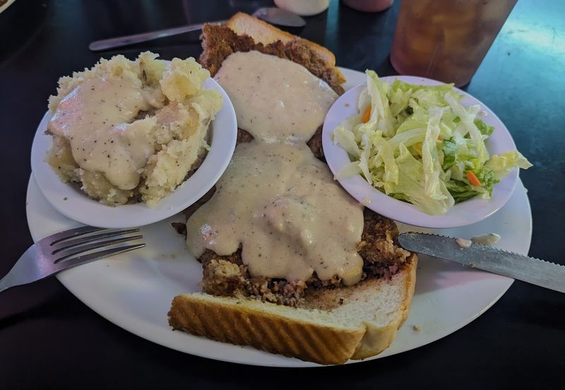 The Gravy Recipe That Mary Perfected