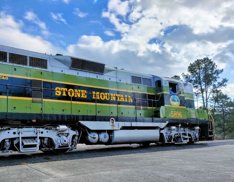 Why This Train Ride Deserves A Spot On Your Georgia Bucket List