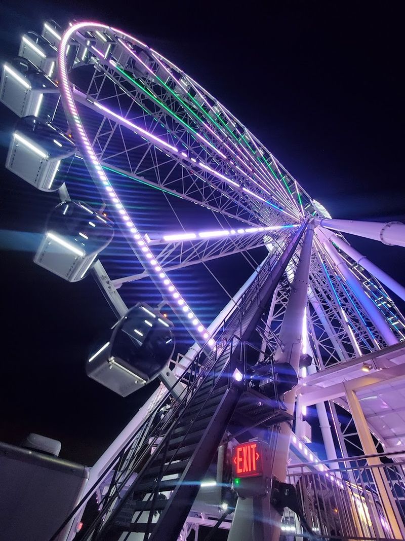 Ride The Capital Wheel At National Harbor, Oxon Hill