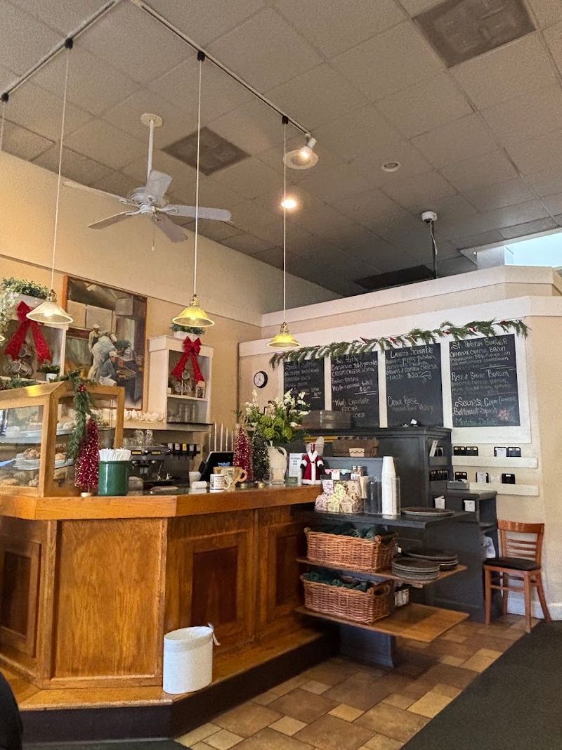 Gillwoods Cafe, St. Helena