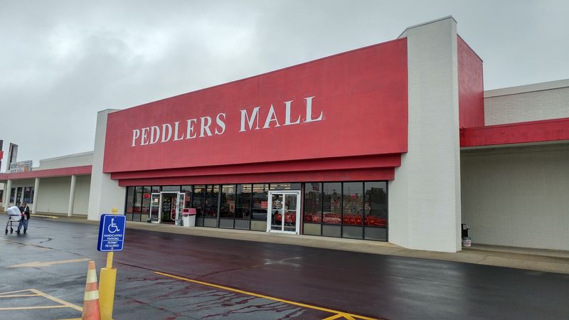 Elizabethtown Peddlers Mall, Elizabethtown
