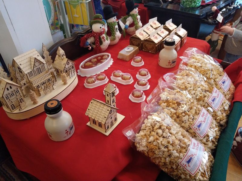 Maple Candy Kettle Corn And Roasted Nuts Fill The Shop