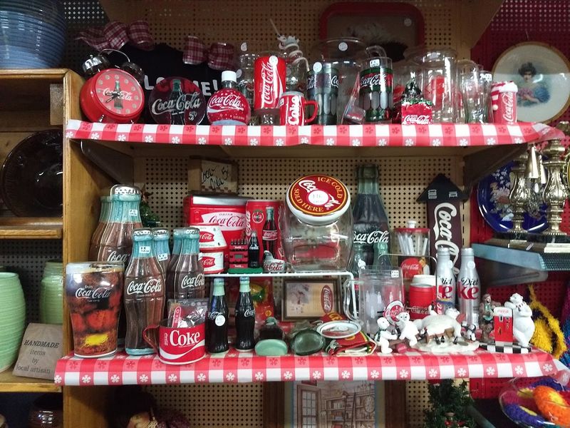 Nebraska's Funky Retro Village Is Made For A Slow Downtown Stroll - Decor Hint Hunt For Vintage Finds Inside A 1916 Building