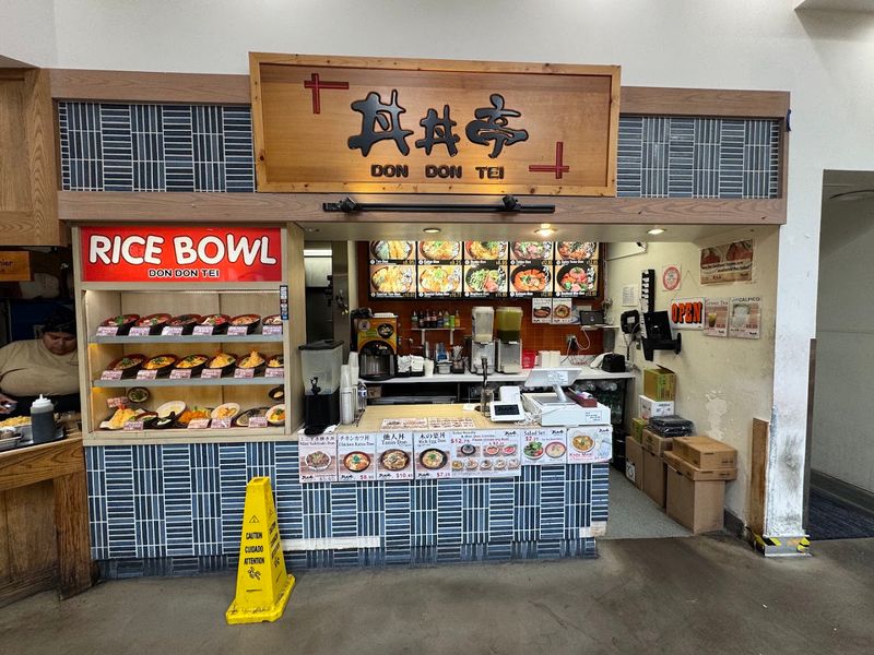 This California Japanese Marketplace Feels Like A Mini Trip To Tokyo With Fresh Sushi, Ramen, Mochi, And Imported Finds - Decor Hint Explore Japanese Rice Bowls At Don Don Tei