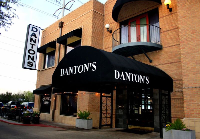 These Texas Seafood Restaurants Serve Endless Gulf Coast Favorites - Decor Hint Danton's Gulf Coast Seafood And Steaks, Houston