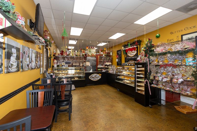 CynTucci's New York Style Bakery