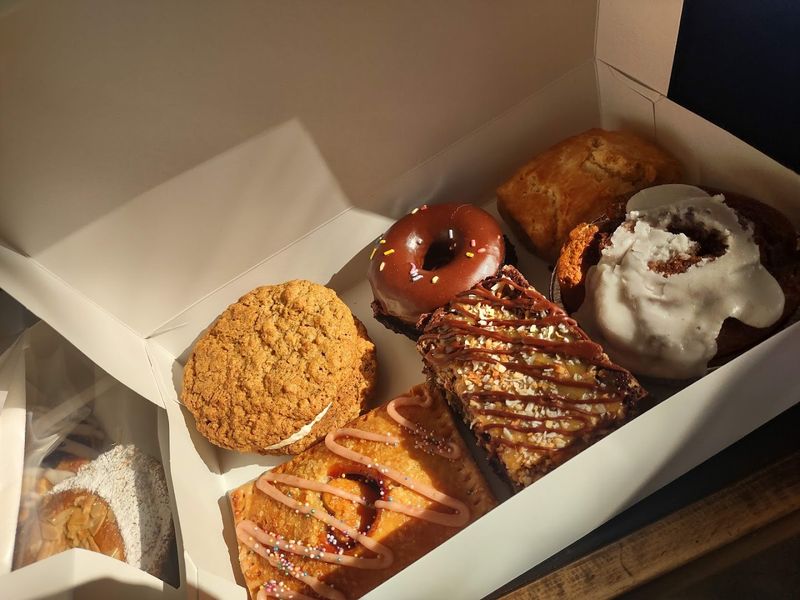 This Gluten-Free Bakery In Georgia Makes Baked Treats So Delicious You Won't Miss A Thing - Decor Hint The Day-Old Rack Regulars Check First