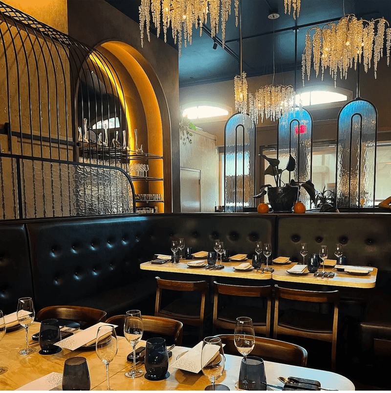 9 Fresh Dining Spots In Honolulu, Hawaii For Your Next Night Out - Decor Hint Senia