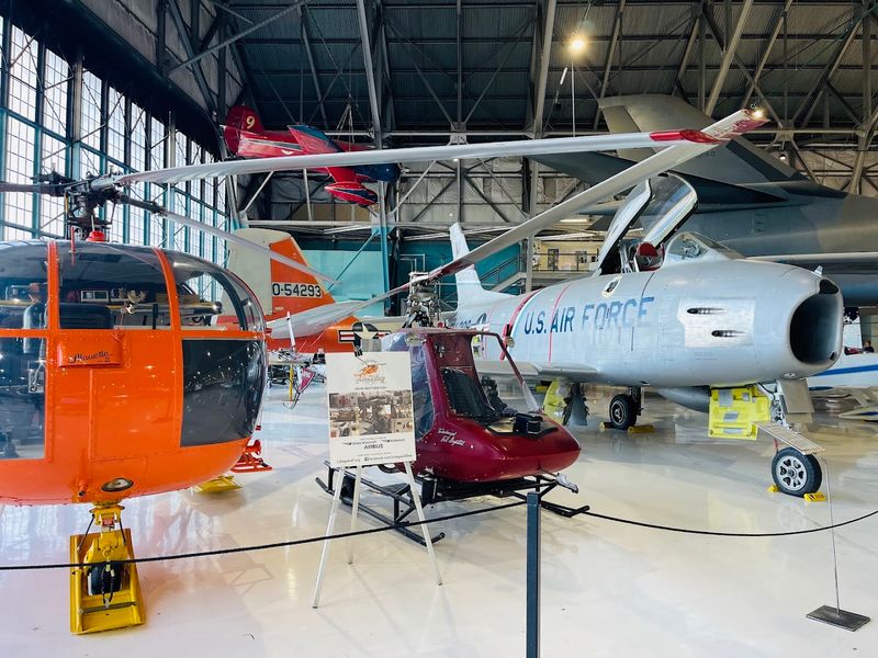 Flight Simulators And Interactive Experiences