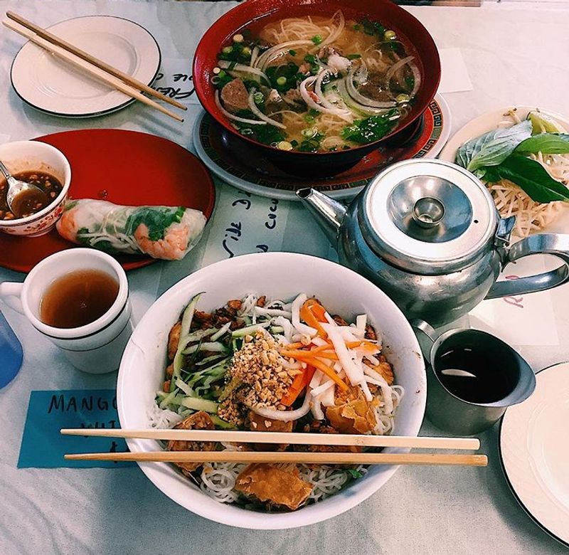 Vietnam Kitchen