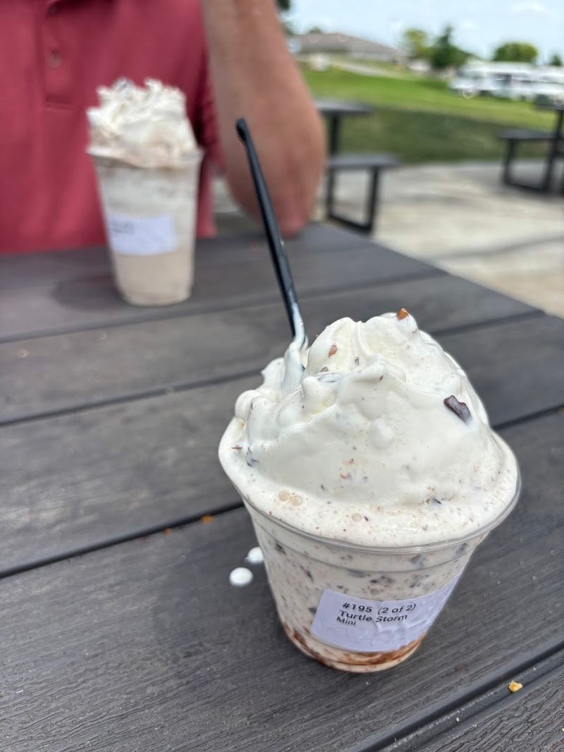 Try A Signature Storm Loaded With Mix-Ins