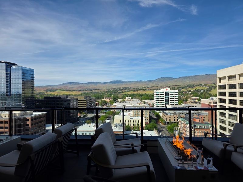 This New Idaho Rooftop Restaurant Serves Dinner 16 Floors Above Downtown - Decor Hint Choose Between Indoor Tables And Two Open-Air Patios