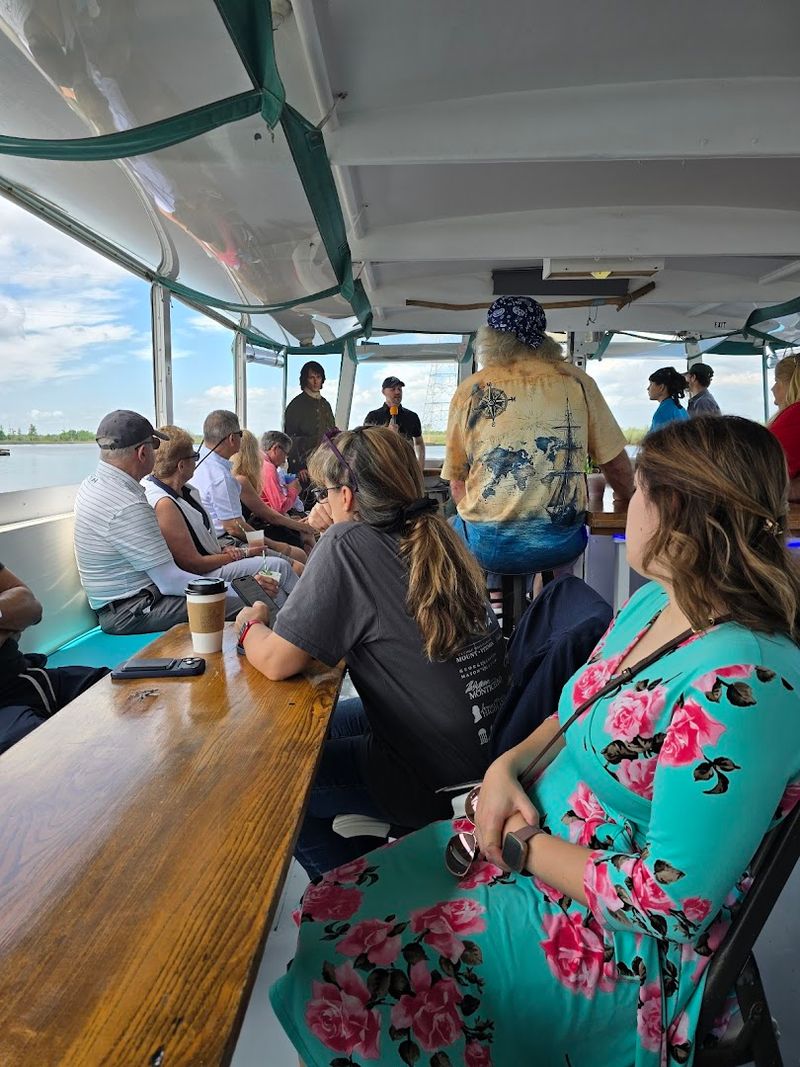 Bring Friends Who Prefer Easy Views Over Packed Itineraries
