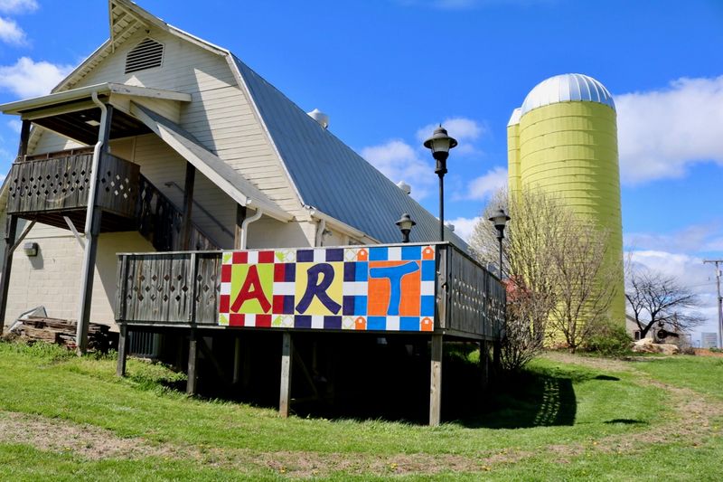 10 Virginia Destinations Where You Can Learn Timeless, Creative Crafts - Decor Hint Floyd Center For The Arts, Floyd