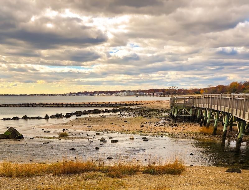Silver Sands State Park, Milford