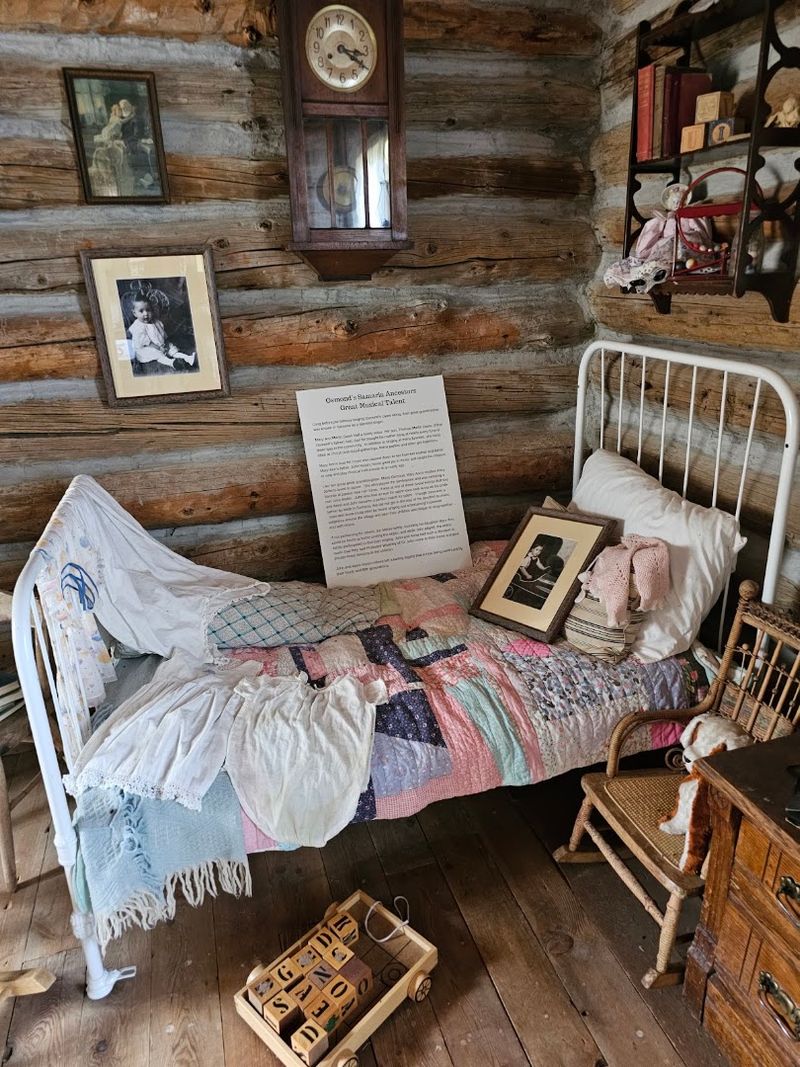 This Little-Known Historic Idaho Town Feels Like One Of The Country's Most Peaceful Escapes - Decor Hint You Can See Cabins Connected To Some Of The Valley's Earliest Families