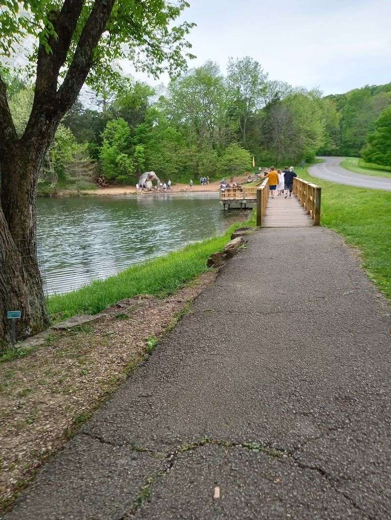 This Kentucky Trail Leads Families Past Sleeping Giants, And Kids Follow Their Footprints To Find Them - Decor Hint How The Footprint Trail Turns A Walk Into A Story