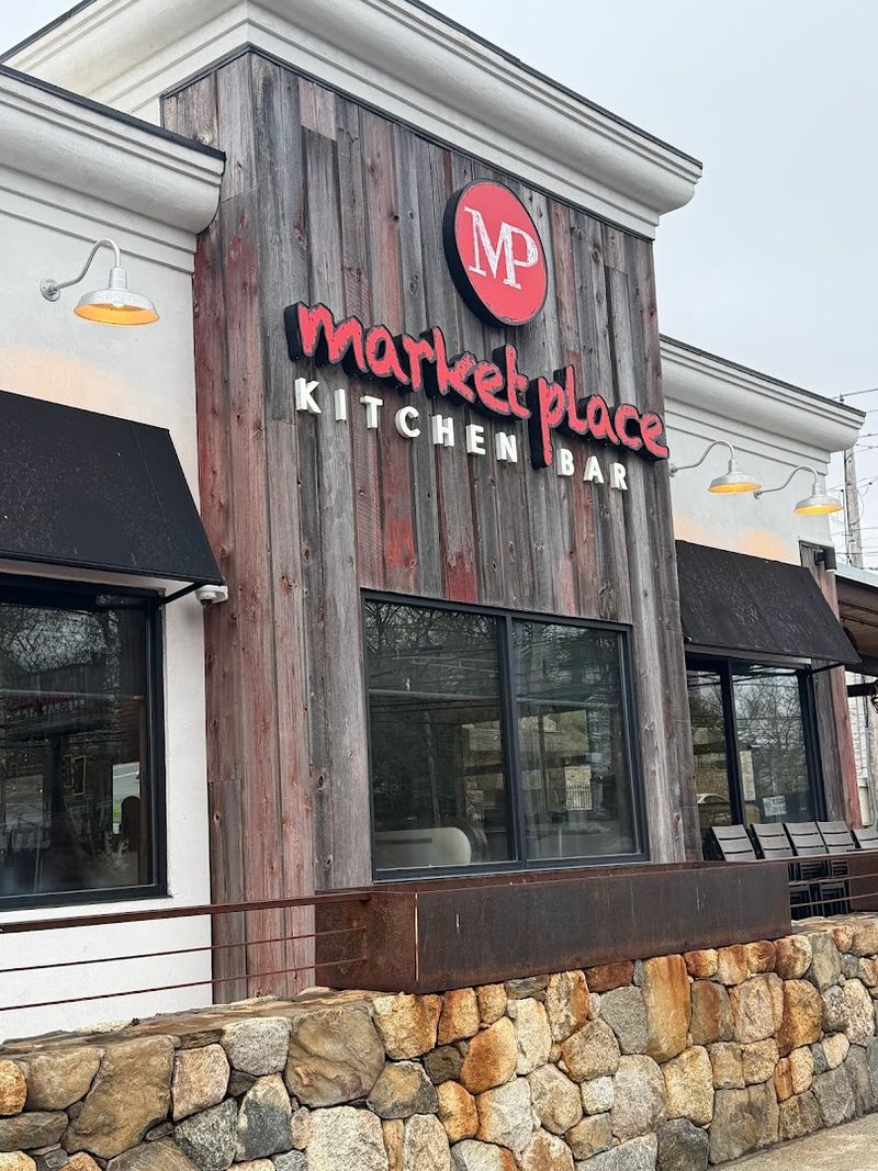 Save Room For Dessert Because The Bread Pudding At This Connecticut Restaurant Is The Real Star - Decor Hint The Final Verdict