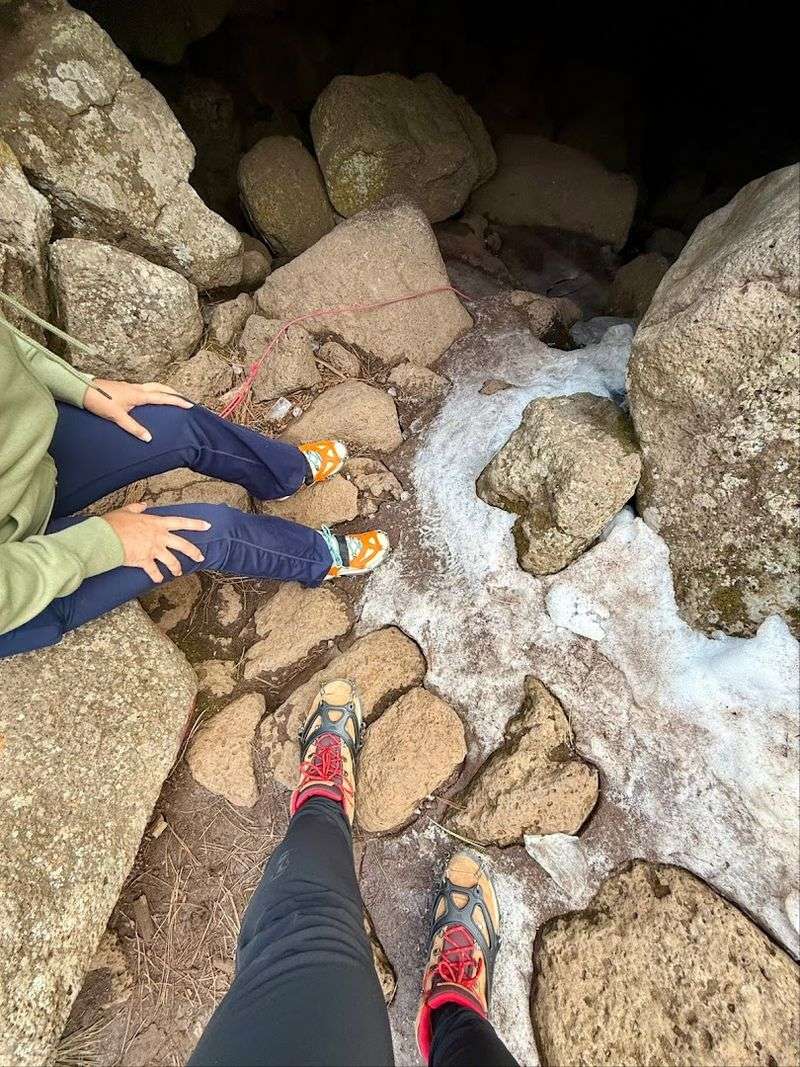 You'll Want To Experience This One-Of-A-Kind Underground Hike In Arizona - Decor Hint Gear That Makes Or Breaks The Trip