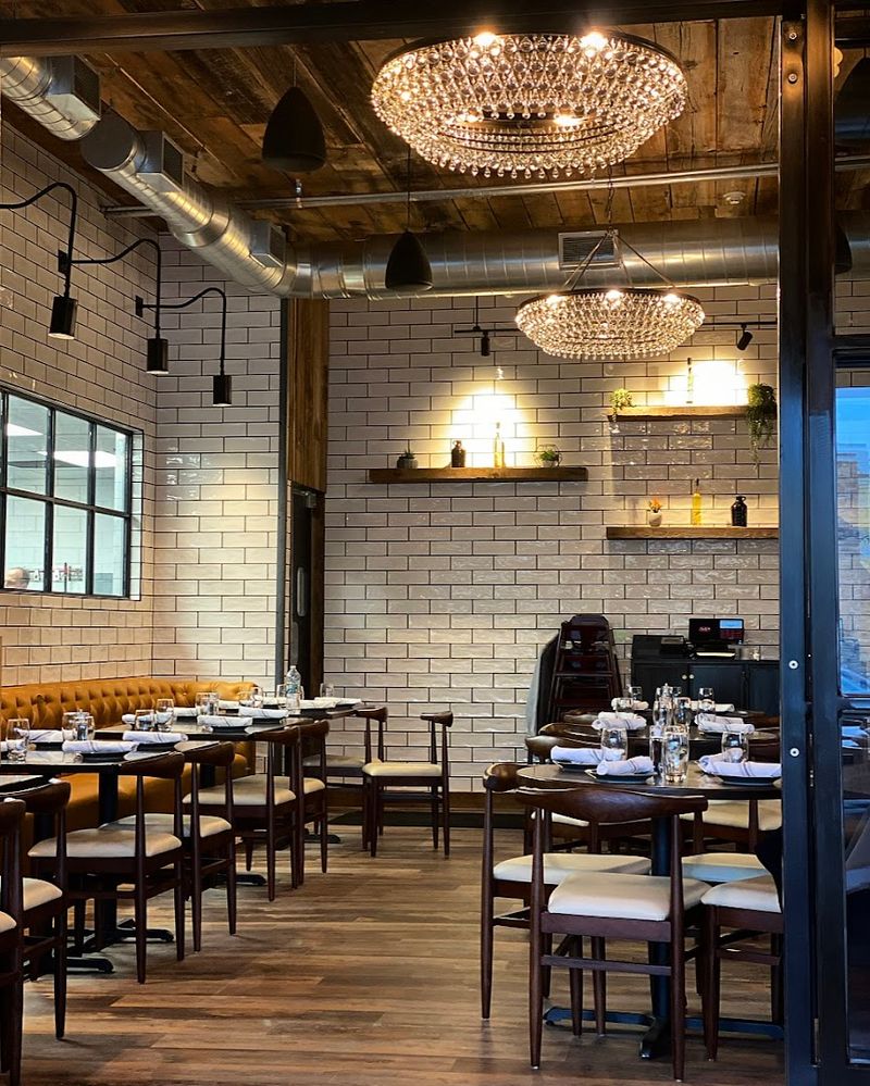 Save Room For Dessert Because The Bread Pudding At This Connecticut Restaurant Is The Real Star - Decor Hint What Makes Shelton Worth The Drive