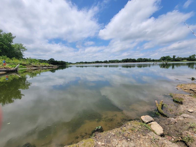 How Nebraska Monitors Lakes For Harmful Algal Blooms