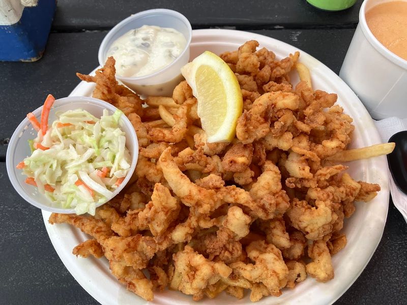 The Fried Clams That Make The Trip Worth It