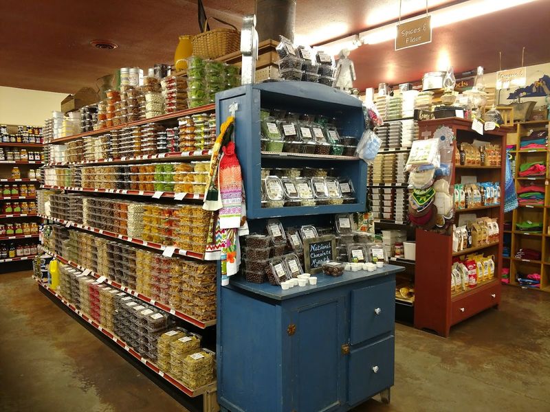 Habegger's Amish Market, Scottsville