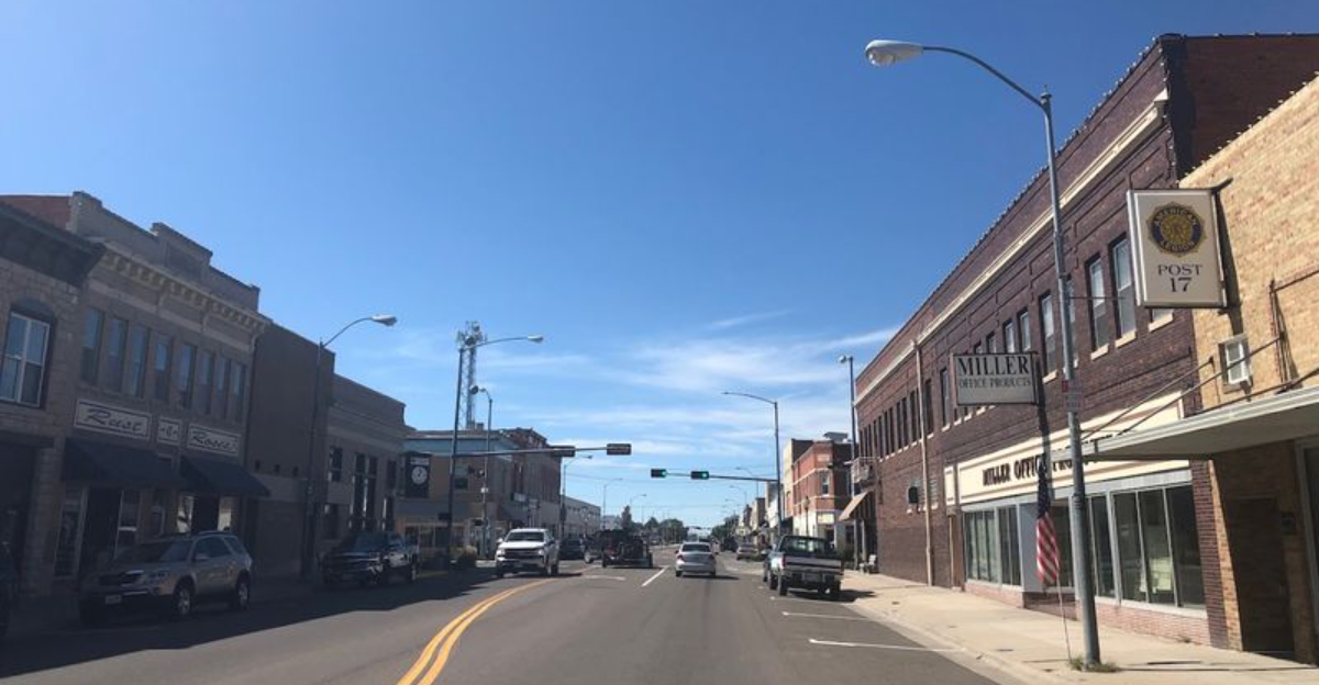 Why This Quiet Nebraska Town Was Ranked Among The States Best Places To Retire - Decor Hint