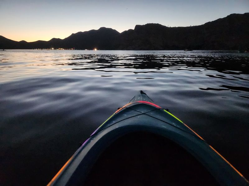 You Need To Experience This Arizona Nighttime Paddle At Least Once - Decor Hint Tips For First-Time Night Paddlers