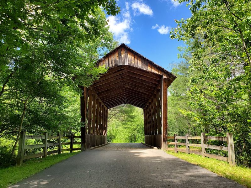 The 5,844-Acre Georgia State Park That So Many People Haven't Discovered - Decor Hint The Visitor Center That Actually Teaches You Something