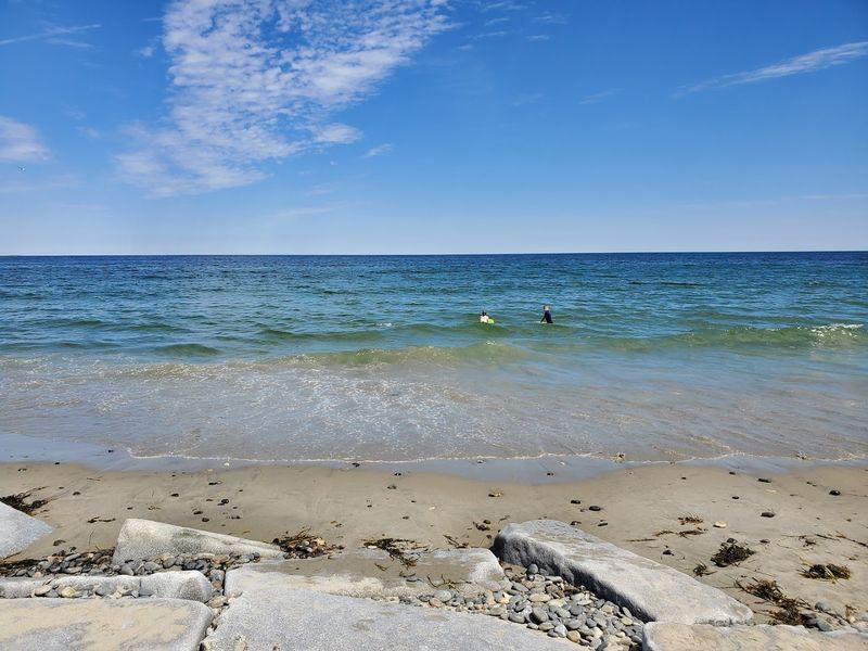 These 10 New Hampshire Towns Prove Beach Days Never Get Boring - Decor Hint Meredith, Belknap County