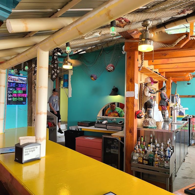 Rent A Pirate Ship At This Wisconsin Restaurant For An Unforgettable Day - Decor Hint The Tiki Bar Sets The Mood