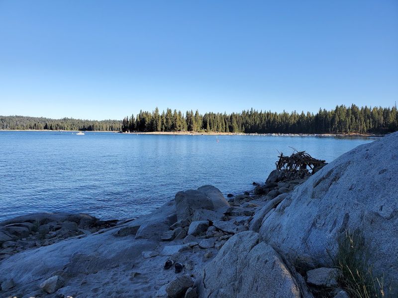 13 California Mountain Towns Where Summer Heat Barely Stands A Chance - Decor Hint Shaver Lake