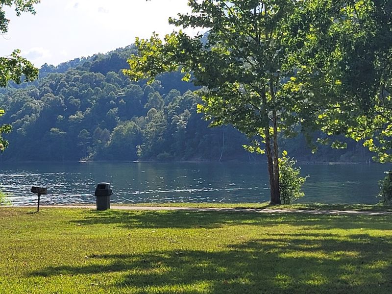 These Are 11 Kentucky Lakes Tourists Haven't Discovered Yet - Decor Hint Paintsville Lake