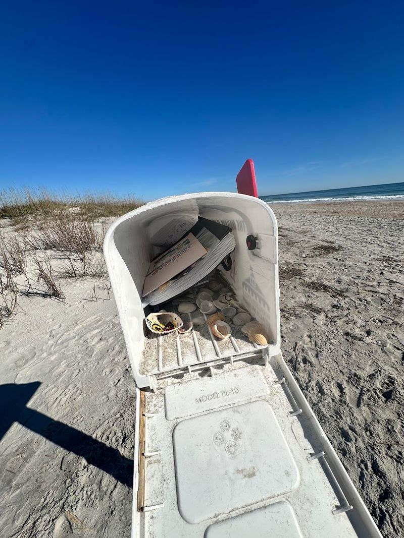 This North Carolina Beach Town Has Surfing, A Mystery Mailbox, And Fewer Crowds Than Expected - Decor Hint Search For The Hidden Mailbox That Invites Visitors To Leave A Note