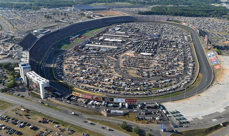 One North Carolina Speedway Is Bringing Thousands Of Fans Back Next Week - Decor Hint Charlotte Motor Speedway Makes Weeknight Racing Feel Bigger