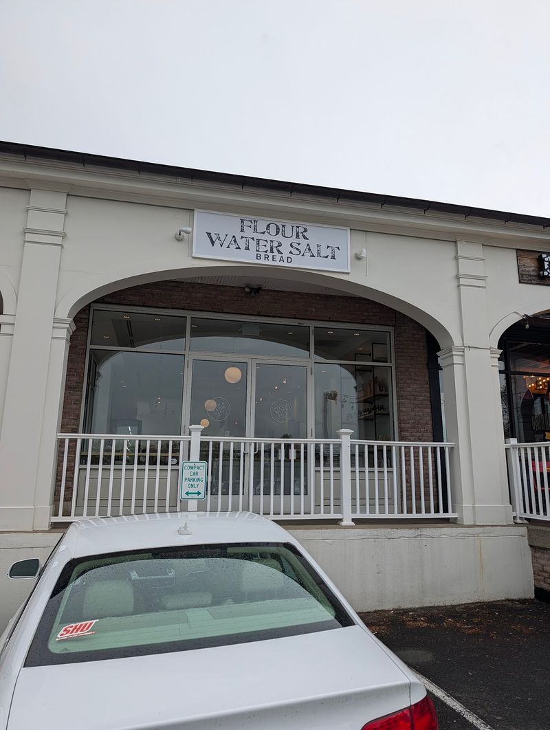 10 Connecticut Bakeries Serving Sourdough Bread Worth The Drive - Decor Hint Flour Water Salt Bread, Fairfield