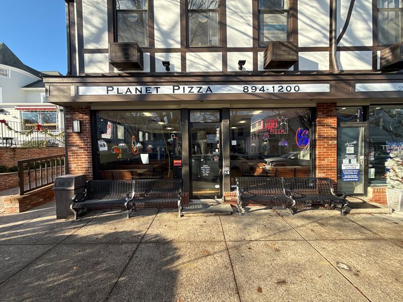 Planet Pizza, Ridgefield