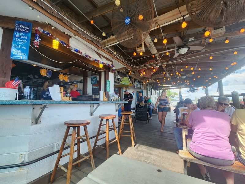 Star Fish Company, Cortez