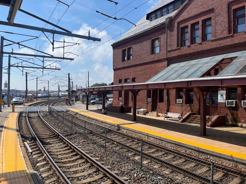 Union Station, New London