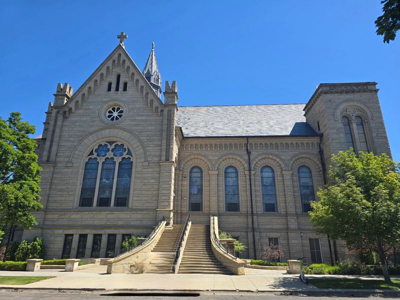 10 Idaho Churches With Architecture That Feels Straight Out Of Europe - Decor Hint Cathedral Of St. John The Evangelist