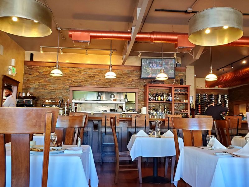 Mankas Grill, Fairfield