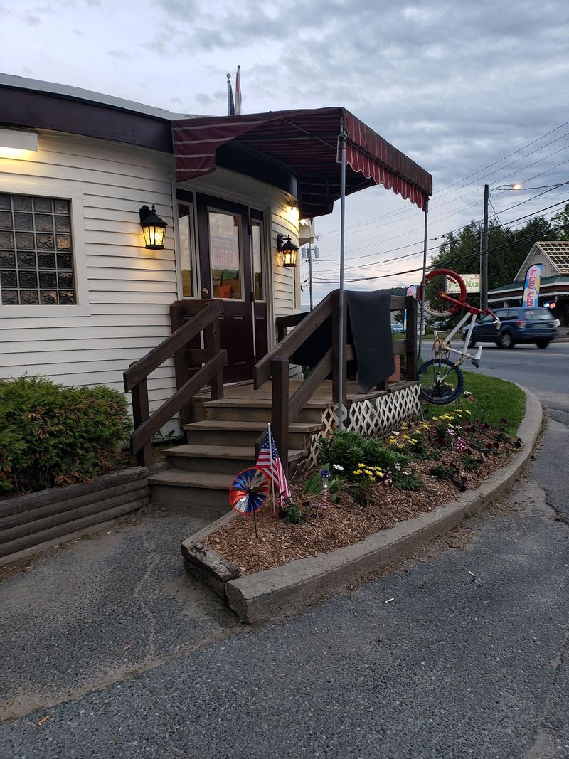 Miss Lyndonville Diner, Lyndonville