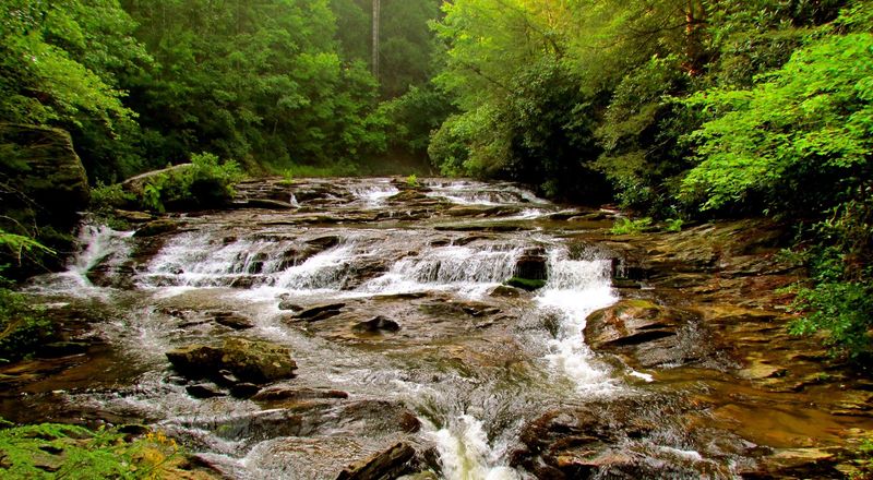 10 Quiet Georgia Mountain Towns That Haven't Been Ruined By Tourists Yet - Decor Hint Suches, Georgia