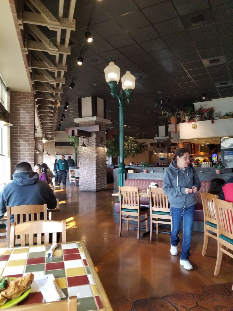 California Market Buffet, Coarsegold