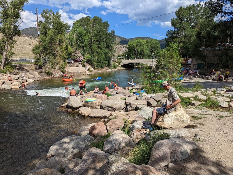 10 Scenic Mountain Towns In Colorado That Are Perfect For Wallet-Friendly Escapes - Decor Hint Salida