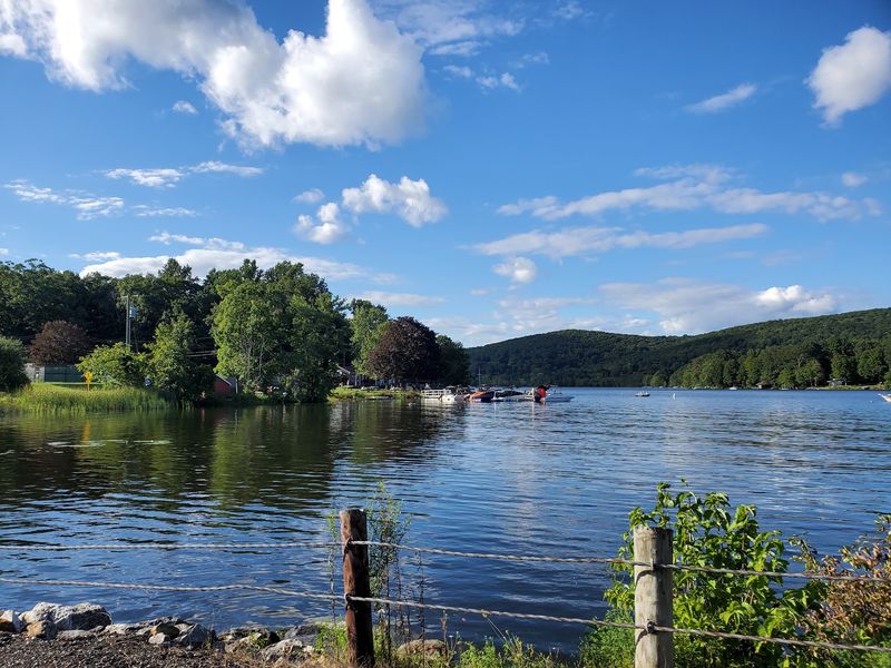 Lake Waramaug State Park, New Preston