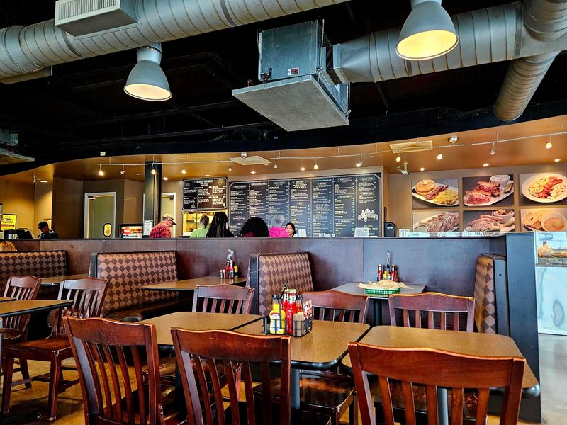 Grouchy's New York Deli & Bagels, Alpharetta