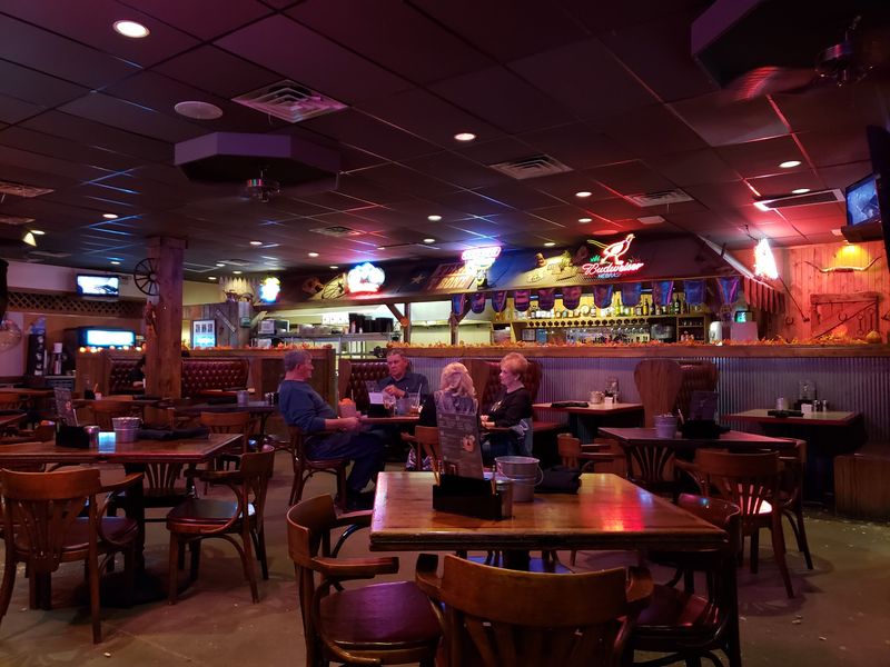Texas T-Bone Steakhouse, Grand Island